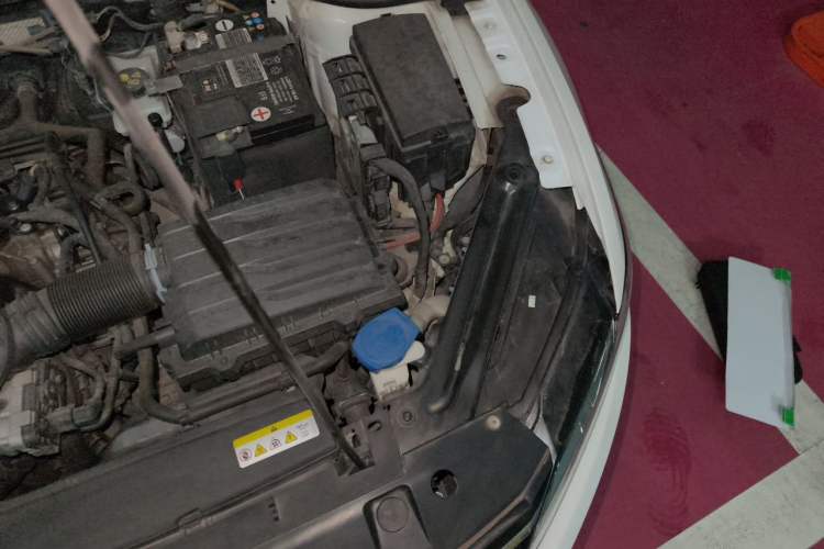 Used Volkswagen Bora 2020 1.5L Automatic Comfort Model Engine Bay Left