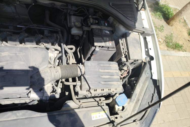 Used Volkswagen Bora 2020 1.5L Automatic Fashion Edition Engine Bay Left