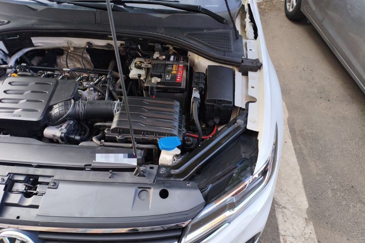 Used Volkswagen Bora 2020 1.5L Automatic Fashion Edition Engine Bay Left