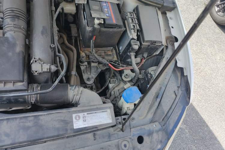 Used Volkswagen Bora 2020 280TSI DSG Elite Edition Engine Bay Left