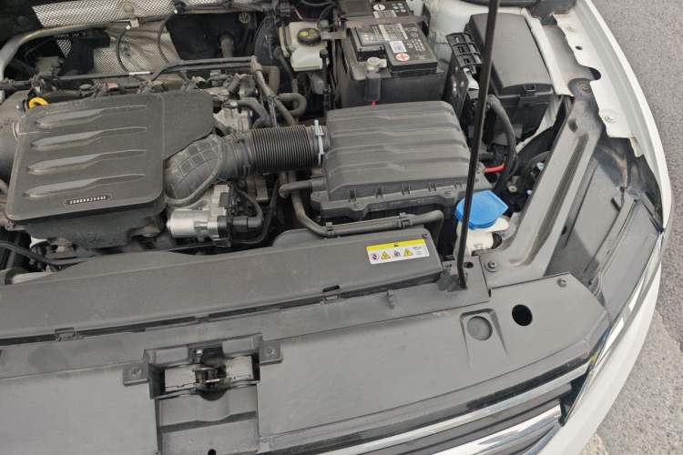 Used Volkswagen Bora 2020 1.5L Automatic Comfort Model Engine Bay Left