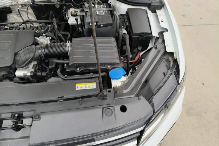 Used Volkswagen Bora 2020 1.5L Automatic Elite Version Engine Bay Left