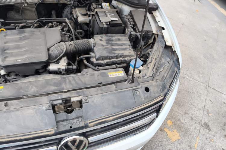 Used Volkswagen Bora 2020 1.5L Automatic Elite Version Engine Bay Left