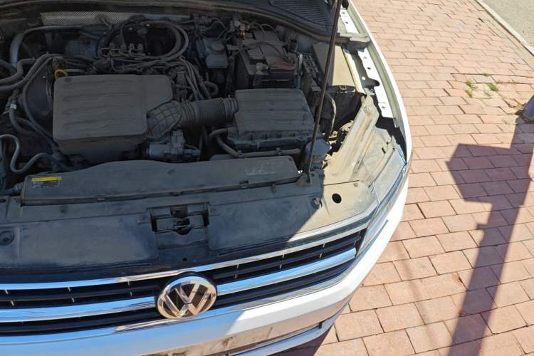 Used Volkswagen Bora 2020 1.5L Automatic Elite Version Engine Bay Left