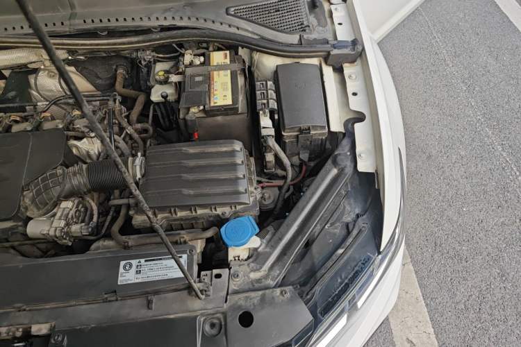 Used Volkswagen Bora 2020 1.5L Automatic Comfort Model Engine Bay Left