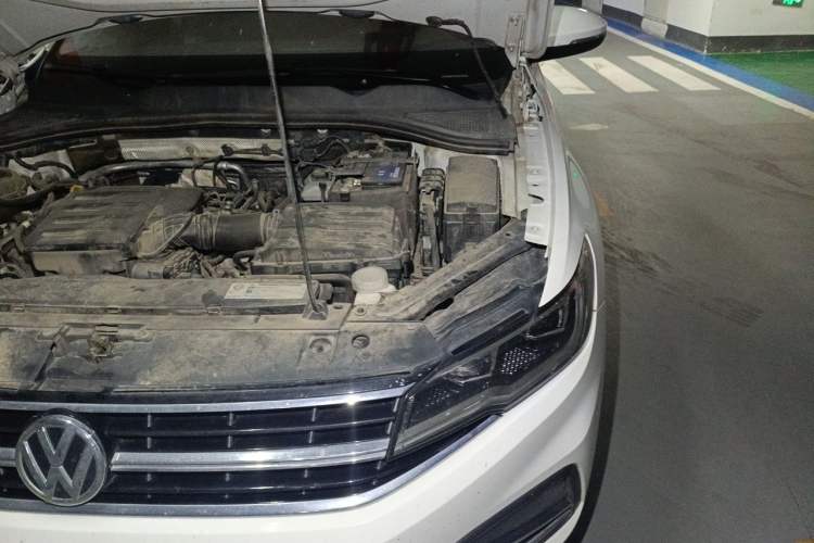 Used Volkswagen Bora 2020 1.5L Automatic Comfort Model Engine Bay Left