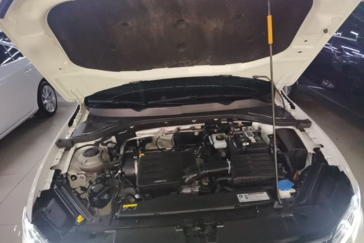 Used Volkswagen Bora 2020 1.5L Automatic Elite Version Engine Bay