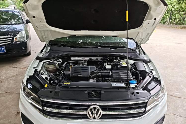 Used Volkswagen Bora 2020 1.5L Automatic Fashion Edition Engine Bay