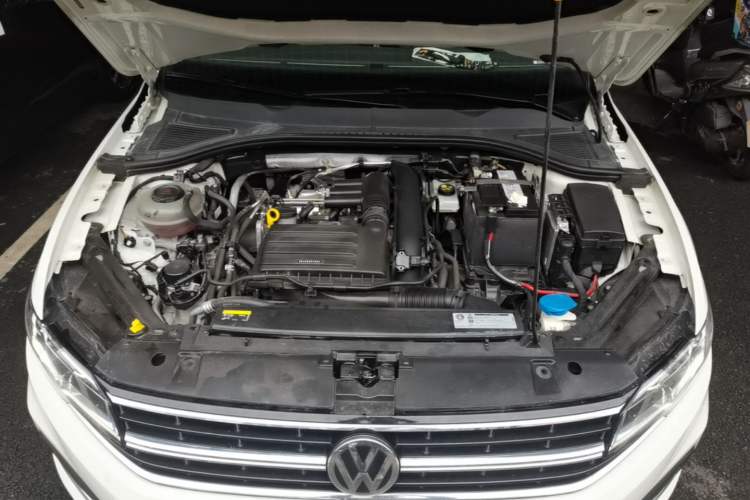 Used Volkswagen Bora 2020 280TSI DSG Elite Edition Engine Bay