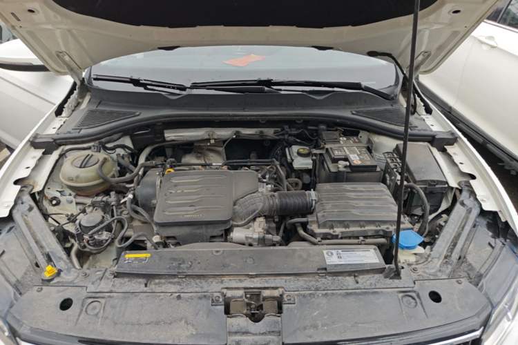 Used Volkswagen Bora 2020 1.5L Automatic Elite Version Engine Bay