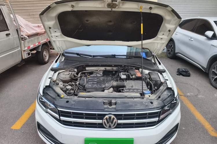 Used Volkswagen Bora 2020 1.5L Automatic Elite Version Engine Bay
