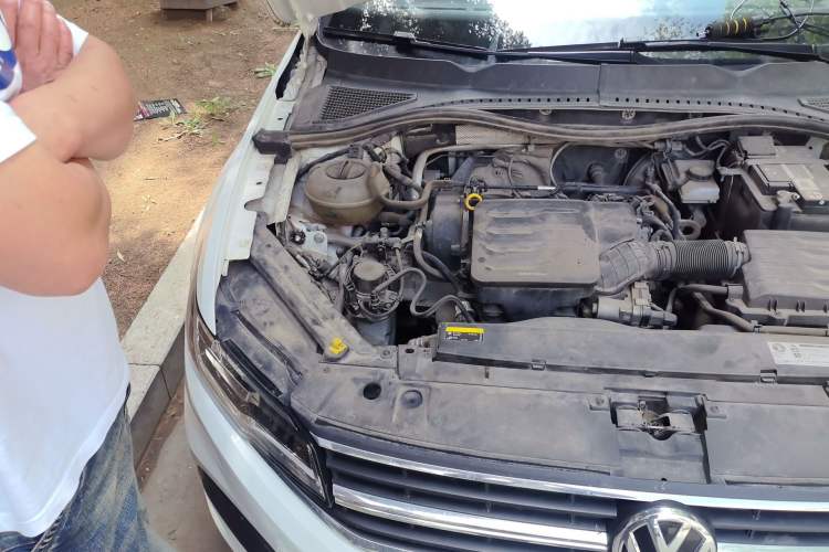 Used Volkswagen Bora 2020 1.5L Manual Fashion Edition Engine Bay Right