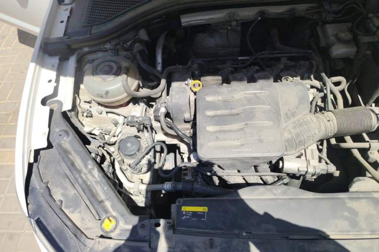 Used Volkswagen Bora 2020 1.5L Automatic Fashion Edition Engine Bay Right
