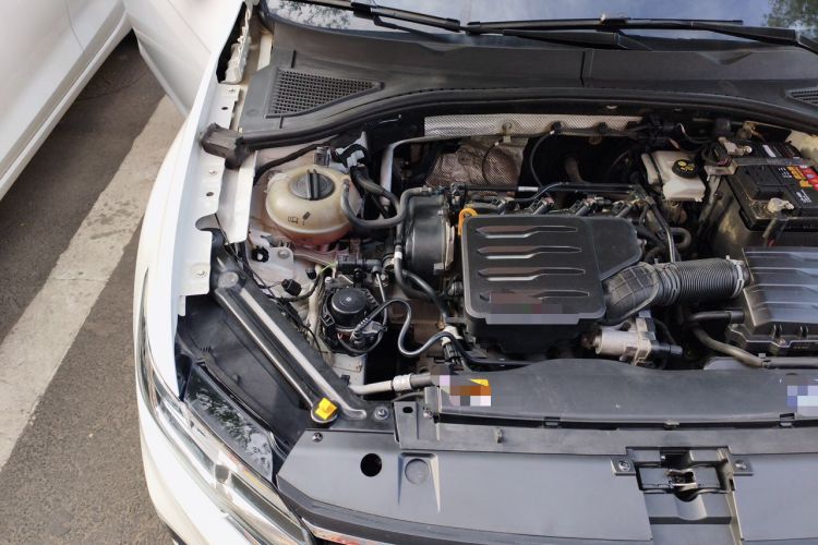 Used Volkswagen Bora 2020 1.5L Automatic Fashion Edition Engine Bay Right