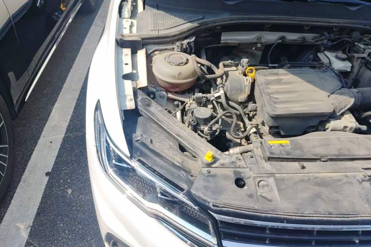 Used Volkswagen Bora 2020 1.5L Automatic Comfort Model Engine Bay Right