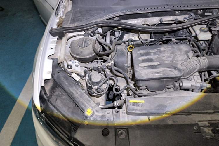 Used Volkswagen Bora 2020 1.5L Automatic Elite Version Engine Bay Right