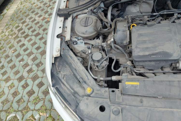 Used Volkswagen Bora 2020 1.5L Automatic Luxury Model Engine Bay Right