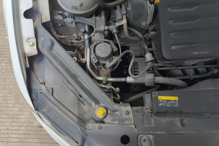 Used Volkswagen Bora 2020 1.5L Automatic Elite Version Engine Bay Right
