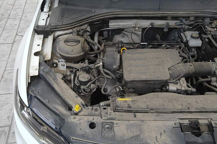 Used Volkswagen Bora 2020 1.5L Automatic Fashion Edition Engine Bay Right