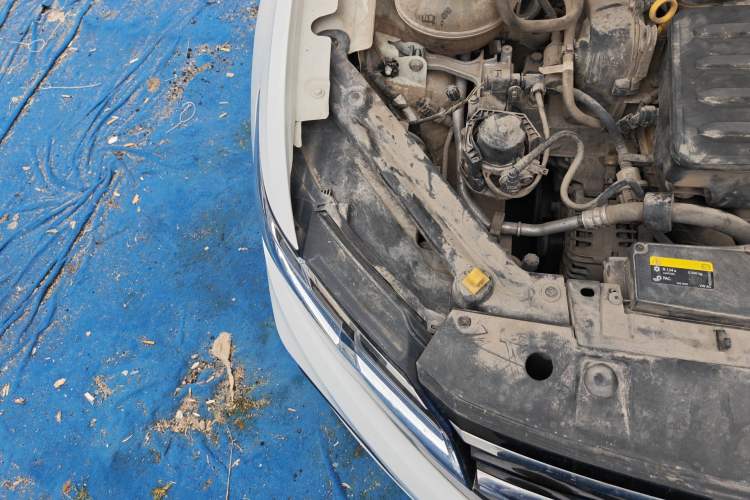 Used Volkswagen Bora 2020 1.5L Automatic Elite Version Engine Bay Right