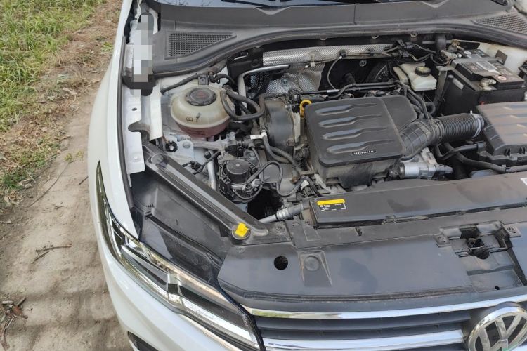 Used Volkswagen Bora 2020 1.5L Automatic Fashion Edition Engine Bay Right