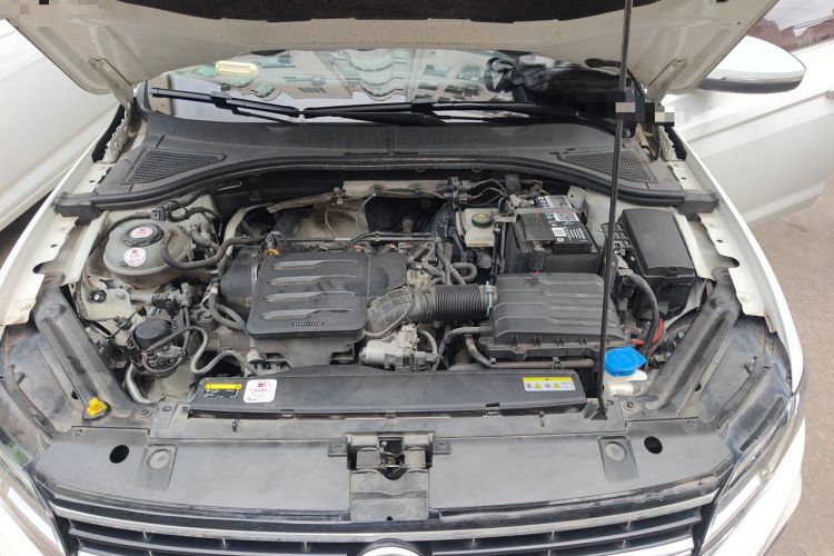 Used Volkswagen Bora 2020 1.5L Automatic Elite Version Engine Bay