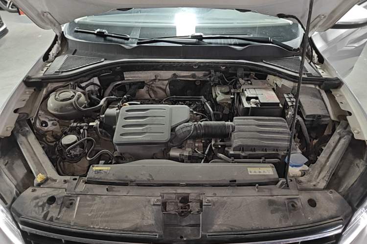 Used Volkswagen Bora 2020 1.5L Automatic Elite Version Engine Bay