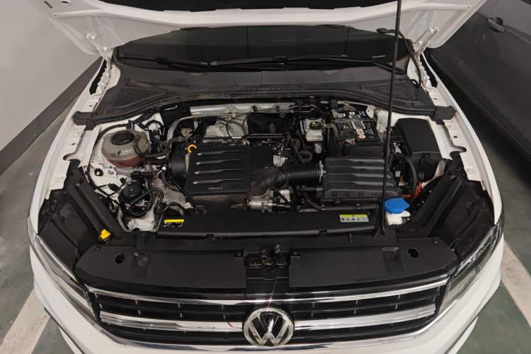 Used Volkswagen Bora 2020 1.5L Automatic Elite Version Engine Bay