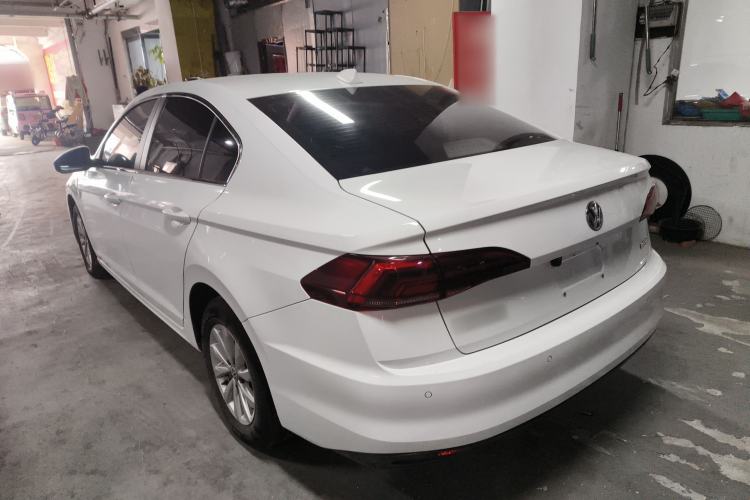 Used Volkswagen Bora 2020 1.5L Automatic Fashion Edition Exterior 2