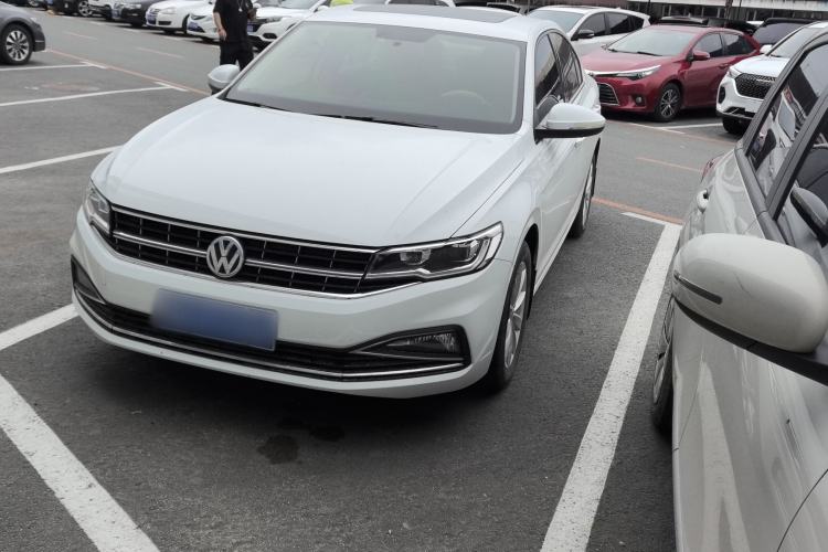 Used Volkswagen Bora 2020 1.5L Manual Comfort Version Exterior 3