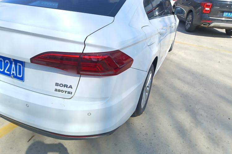 Used Volkswagen Bora 2020 1.5L Automatic Comfort Model Exterior 3
