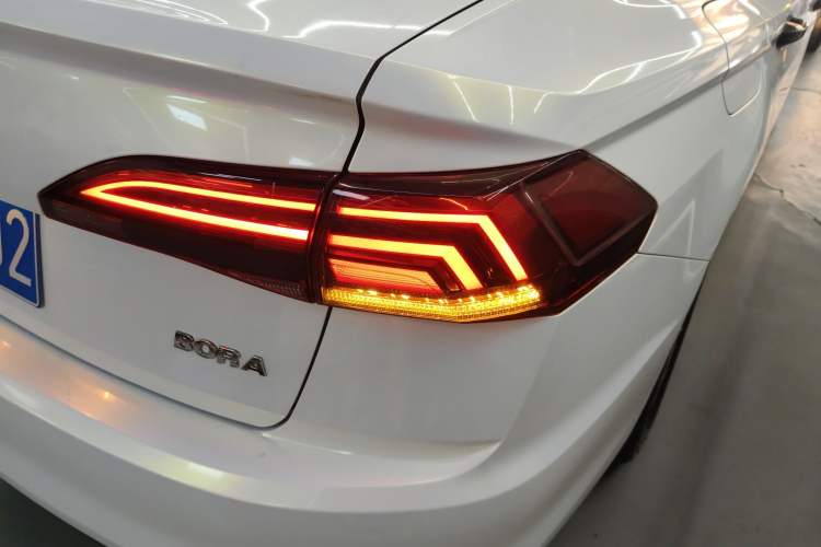 Used Volkswagen Bora 2020 1.5L Automatic Comfort Model Exterior 3