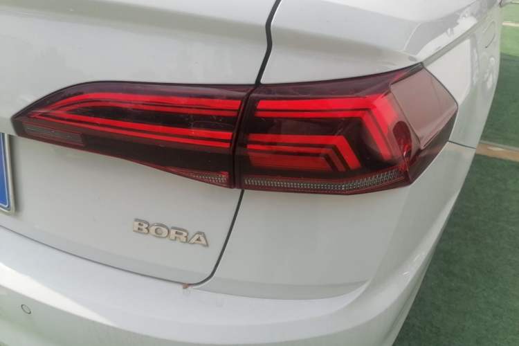 Used Volkswagen Bora 2020 1.5L Automatic Comfort Model Exterior 3