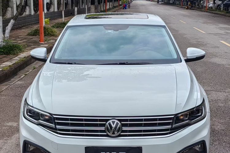 Used Volkswagen Bora 2020 1.5L Automatic Elite Version Exterior 3
