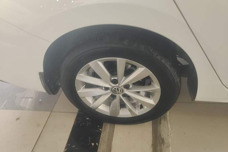 Used Volkswagen Bora 2020 1.5L Automatic Elite Version Exterior 3
