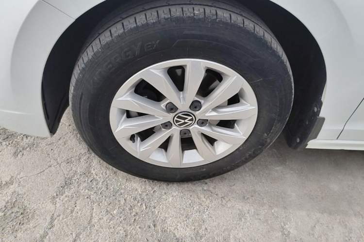 Used Volkswagen Bora 2020 1.5L Automatic Fashion Edition Exterior 4