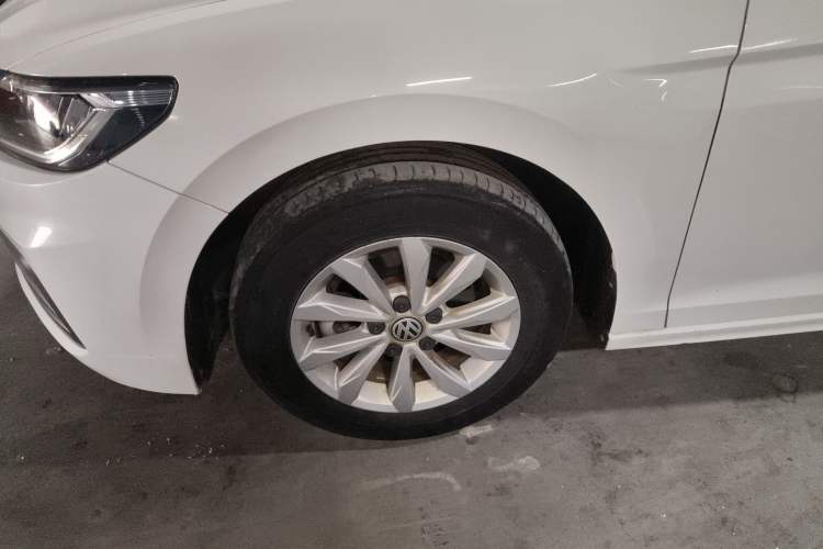 Used Volkswagen Bora 2020 1.5L Automatic Fashion Edition Exterior 4