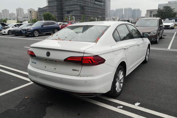 Used Volkswagen Bora 2020 1.5L Automatic Comfort Model Exterior 5