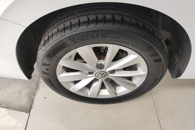 Used Volkswagen Bora 2020 1.5L Automatic Elite Version Exterior 5