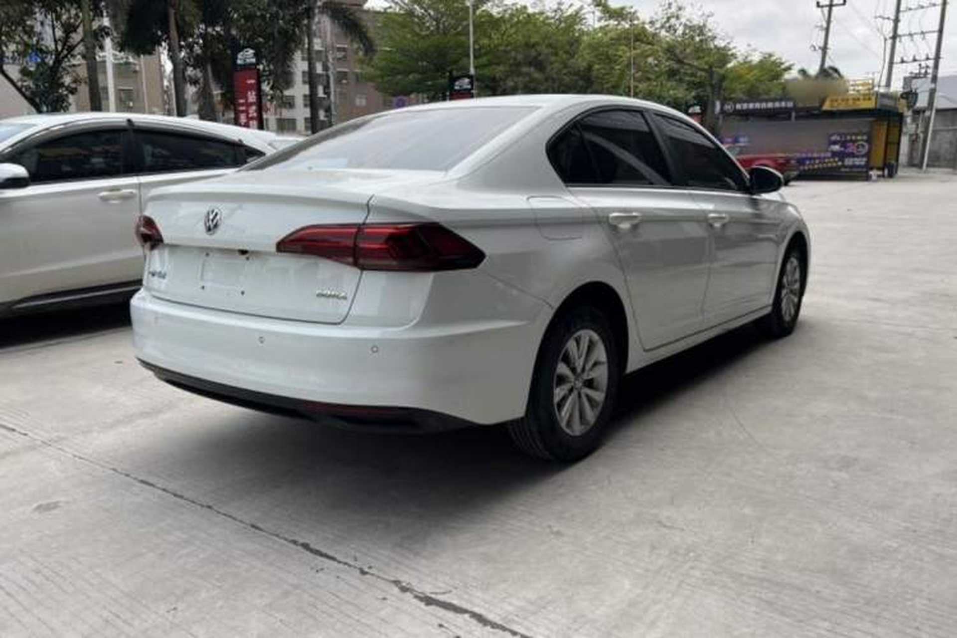 Used Volkswagen Bora 2020 1.5L Automatic Fashion Edition Exterior 6
