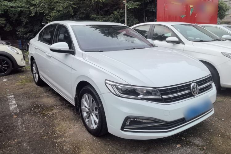 Used Volkswagen Bora 2020 1.5L Automatic Comfort Model Front Right 45 Deg