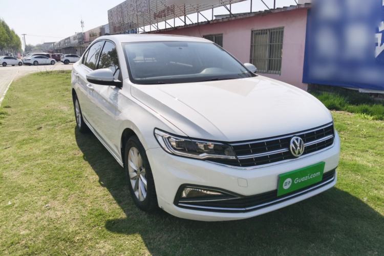 Used Volkswagen Bora 2020 1.5L Automatic Comfort Model Front Right 45 Deg