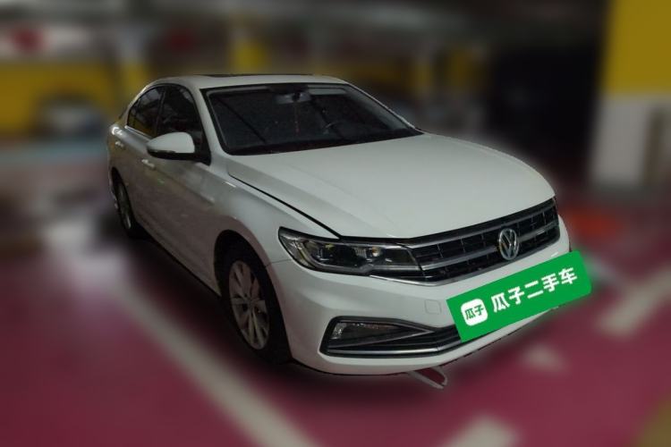 Used Volkswagen Bora 2020 1.5L Automatic Comfort Model Front Right 45 Deg