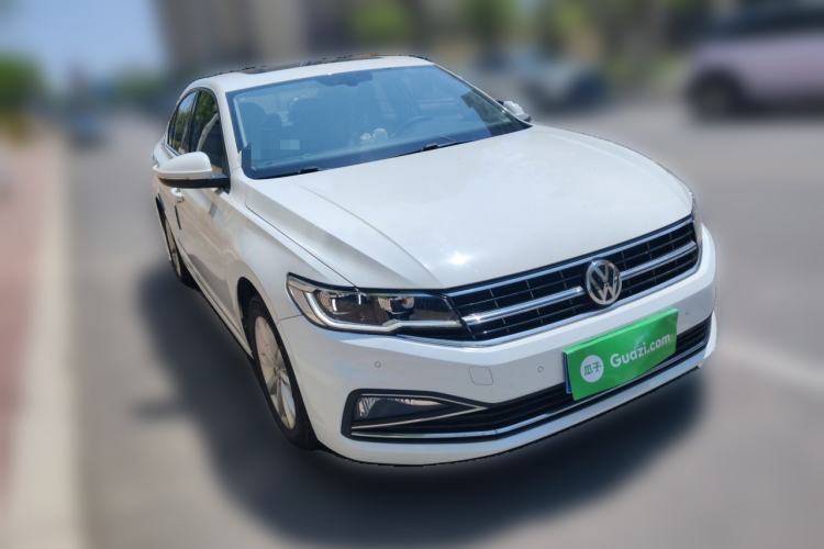 Used Volkswagen Bora 2020 1.5L Automatic Elite Version Front Right 45 Deg