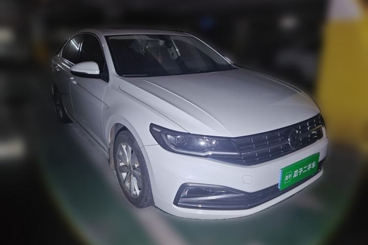 Used Volkswagen Bora 2020 1.5L Automatic Elite Version Front Right 45 Deg