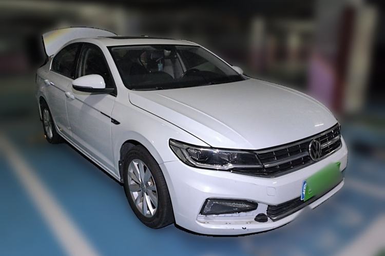 Used Volkswagen Bora 2020 1.5L Automatic Elite Version Front Right 45 Deg