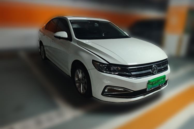 Used Volkswagen Bora 2020 1.5L Automatic Elite Version Front Right 45 Deg