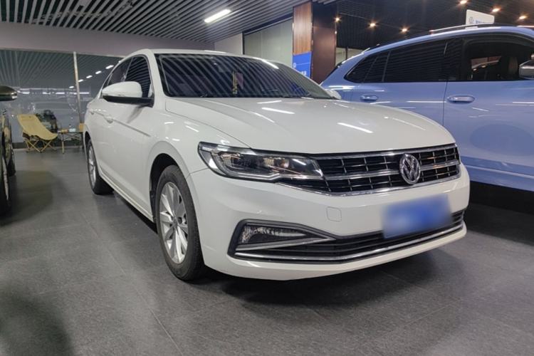 Used Volkswagen Bora 2020 1.5L Automatic Comfort Model Front Right 45 Deg