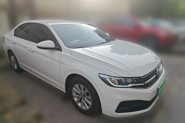 Used Volkswagen Bora 2020 1.5L Automatic Fashion Edition Front Right 45 Deg