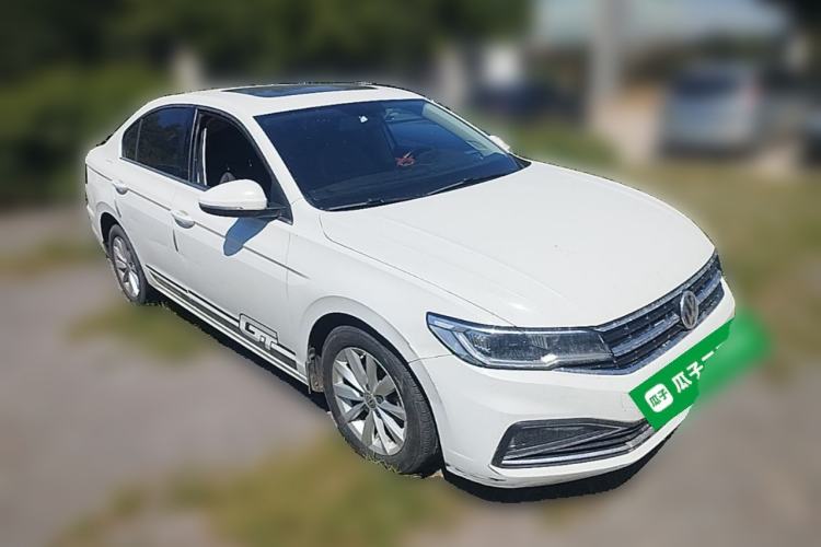 Used Volkswagen Bora 2020 1.5L Automatic Elite Version Front Right 45 Deg